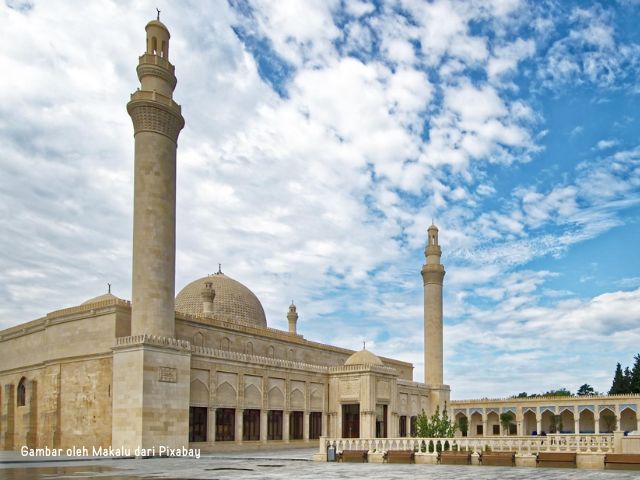 kamera pengintai terbaik untuk luar masjid