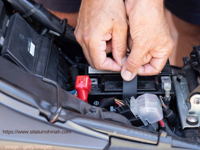 servis motor berapa bulan sekali cek aki